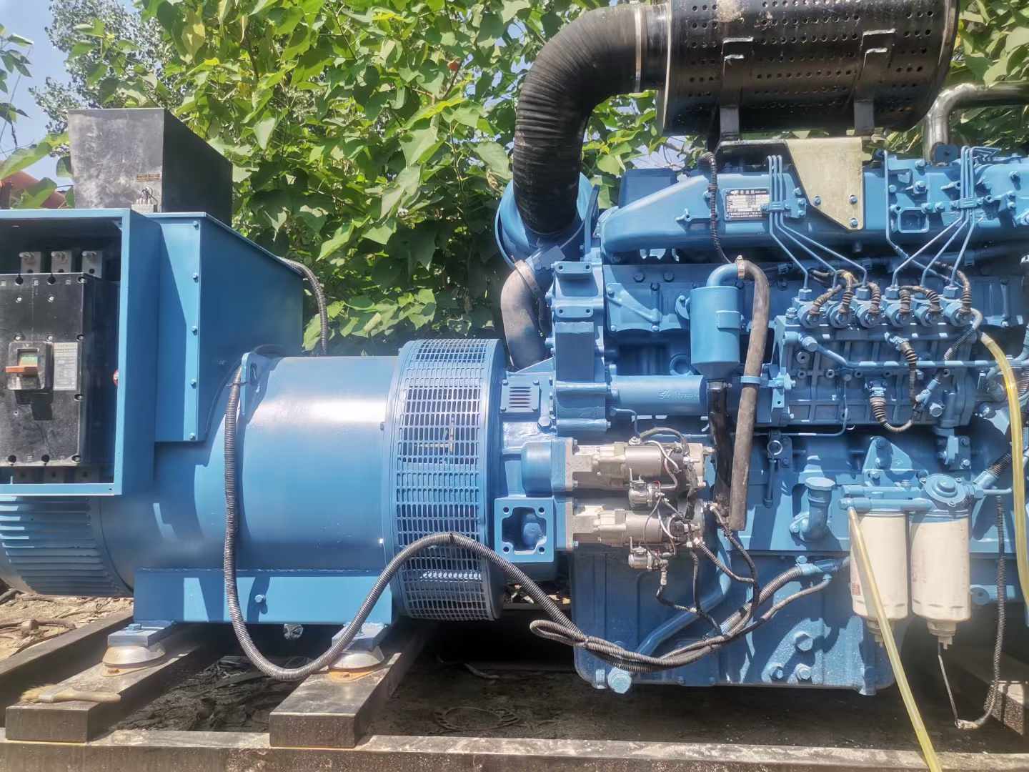 泸县详细说明降低 800kW 柴油发电机输出电流波动的方法